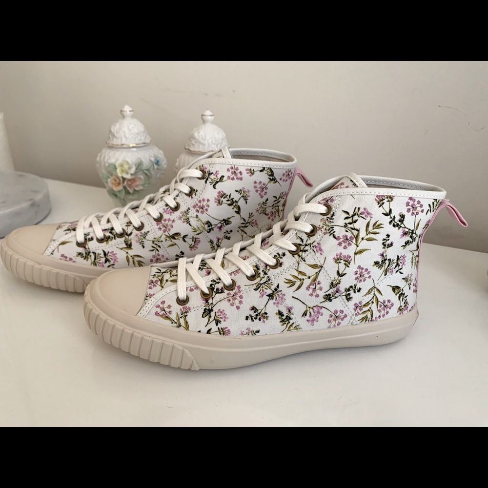 Floral High-Top Sneakers - Picture 2 of 11